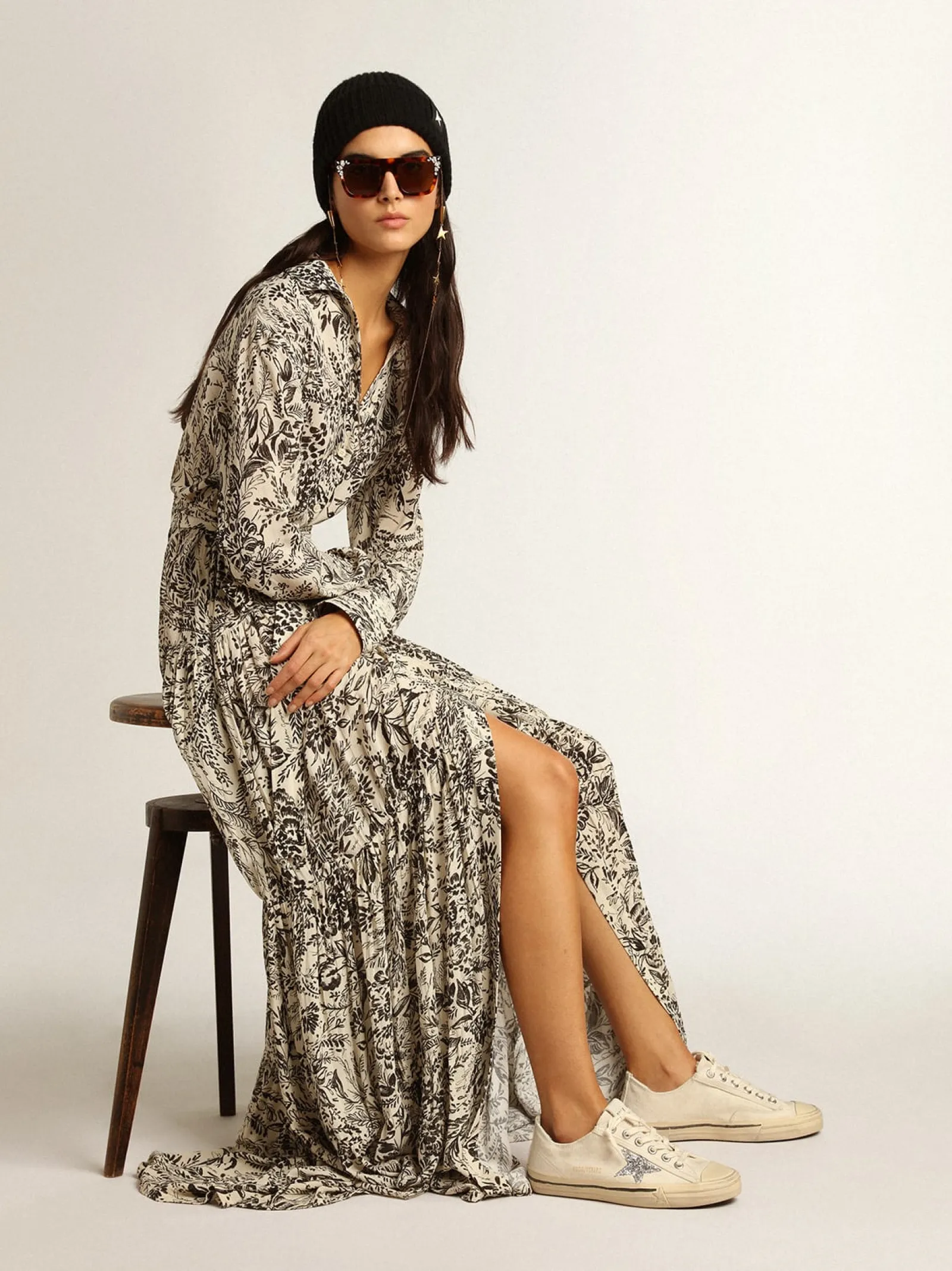 Best Sale Golden Goose V-Star de lona bege com estrela de glitter prateado Cabedal de lona bege
