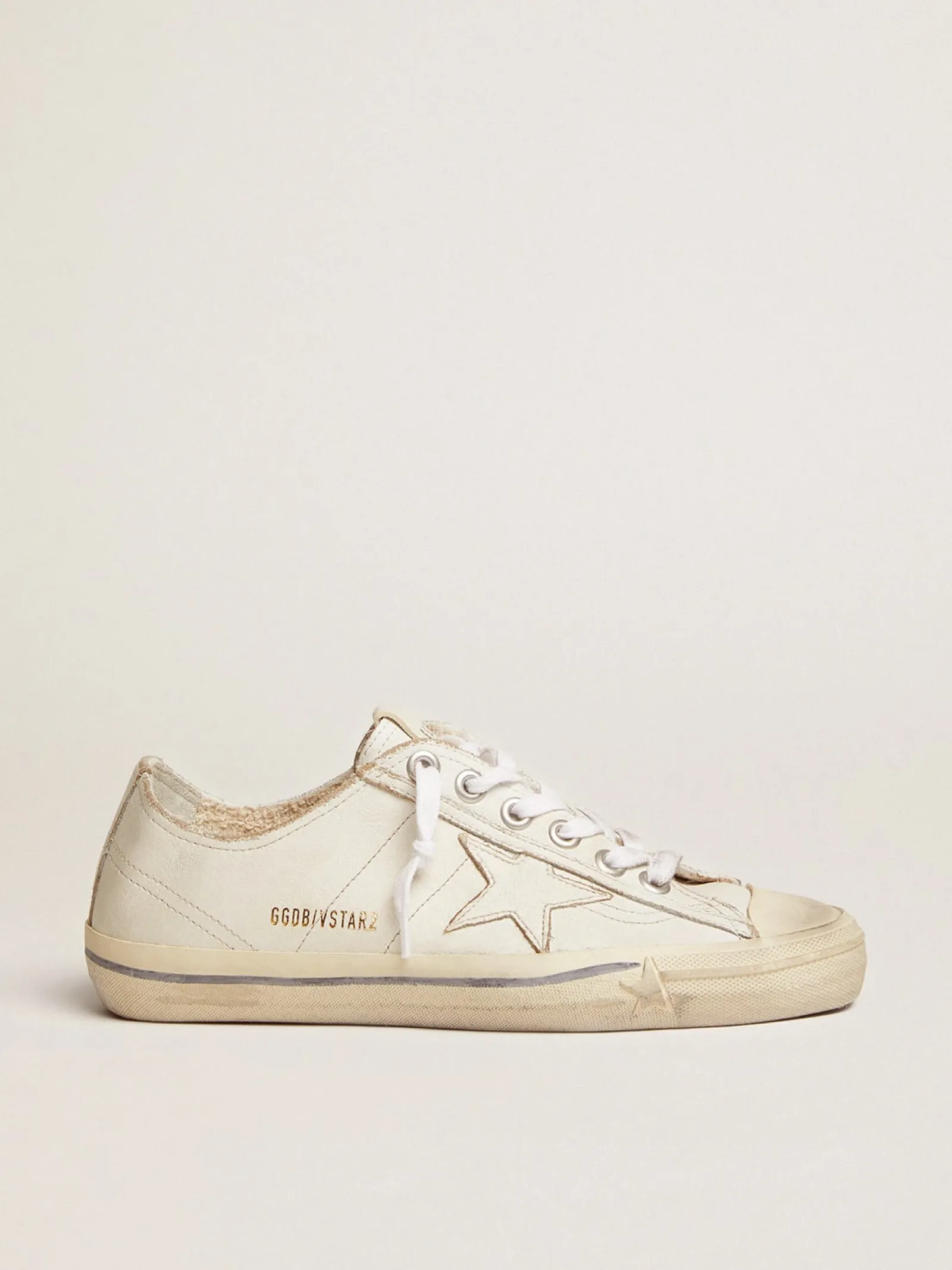 Sale Golden Goose V-Star feminino de couro com efeito vintage Material principal: 100% couro bovino