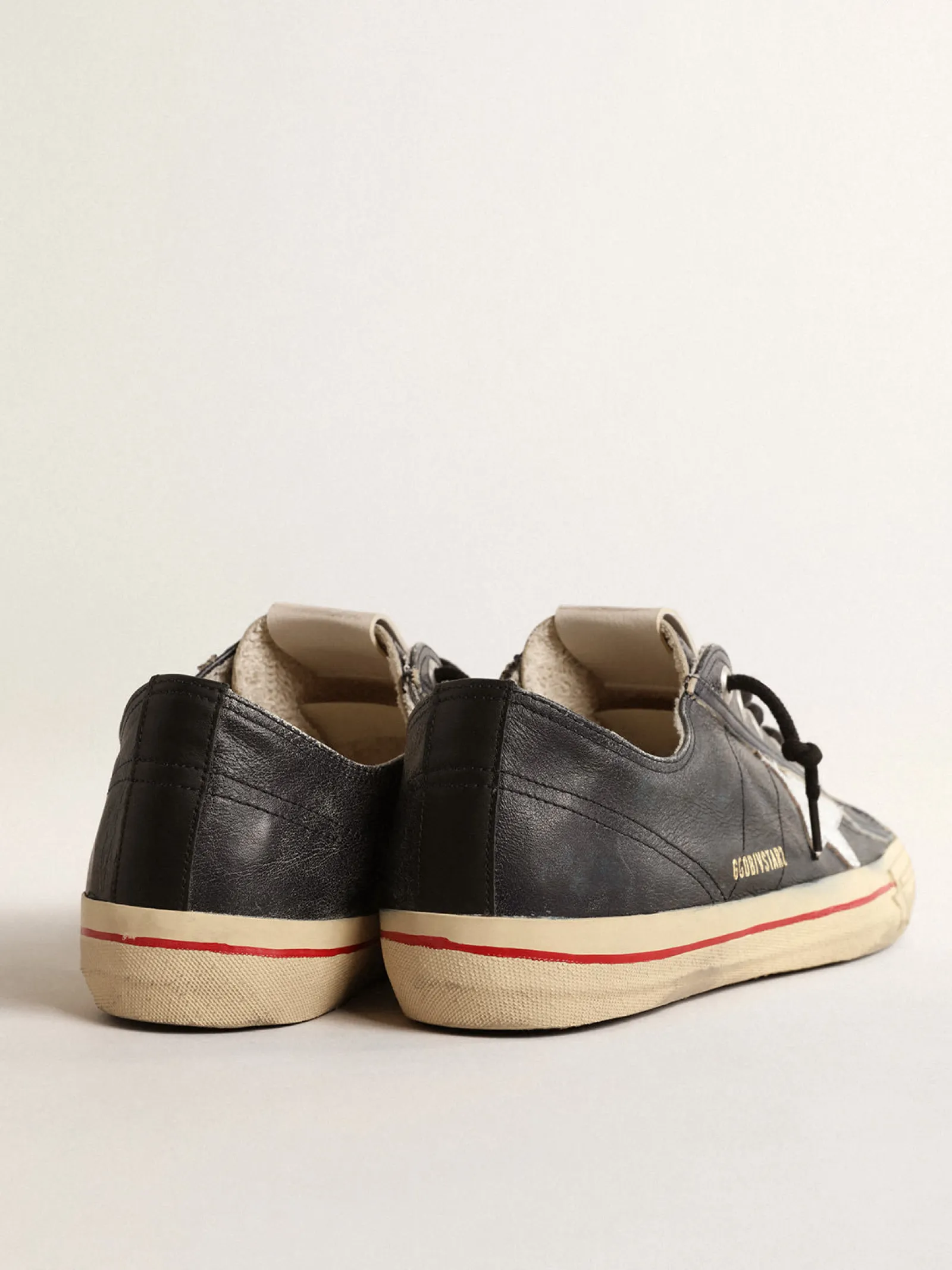 Clearance Golden Goose V-Star LTD de lona azul com estrela de couro metálico prateado Cor: azul-escuro