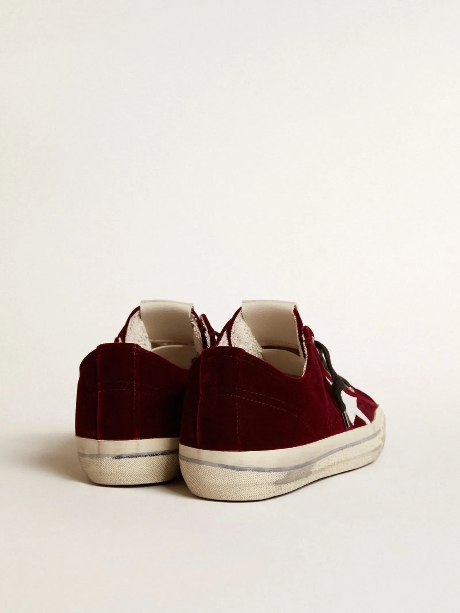 Best Sale Golden Goose V-Star Masculino LTD de veludo bordô com estrela de couro branco Cabedal de veludo bordô